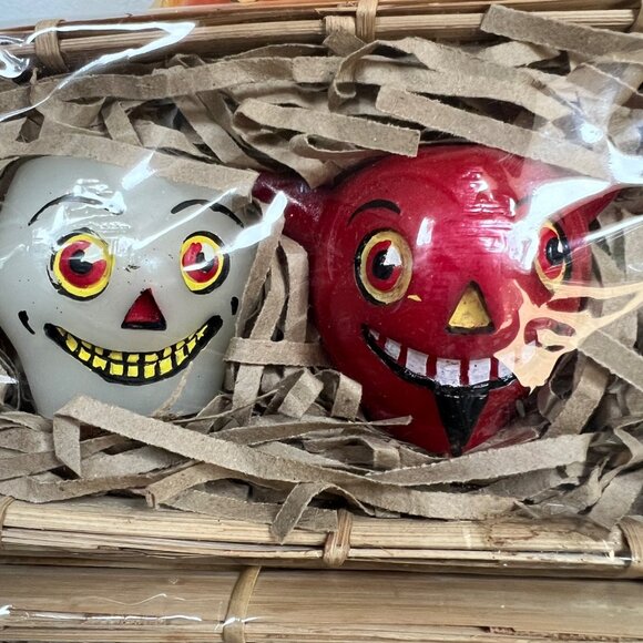 Illuminations Vintage Inspired Halloween Candles Devil Bat Skull Pumpkin Faces - Picture 4 of 5